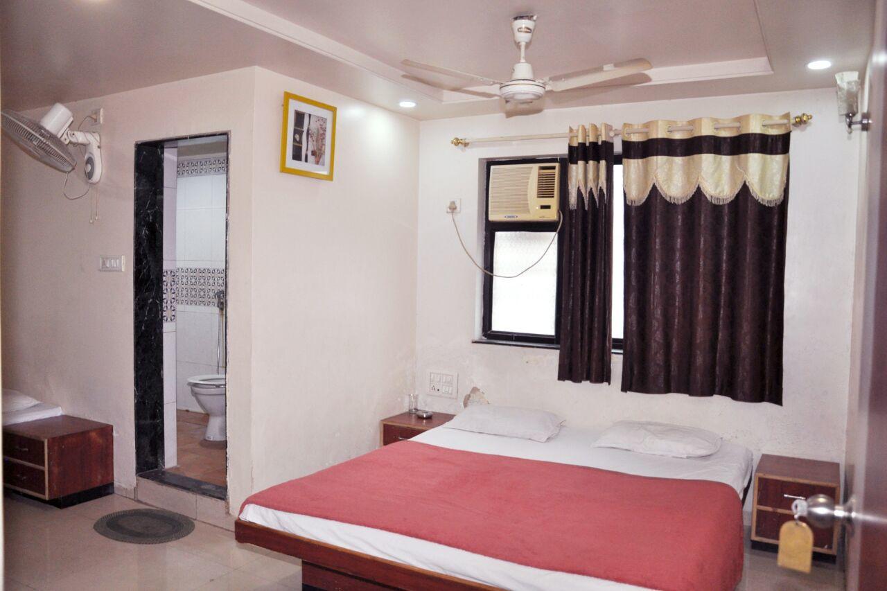 אאורנגבד Hotel Sagar Lodging מראה חיצוני תמונה
